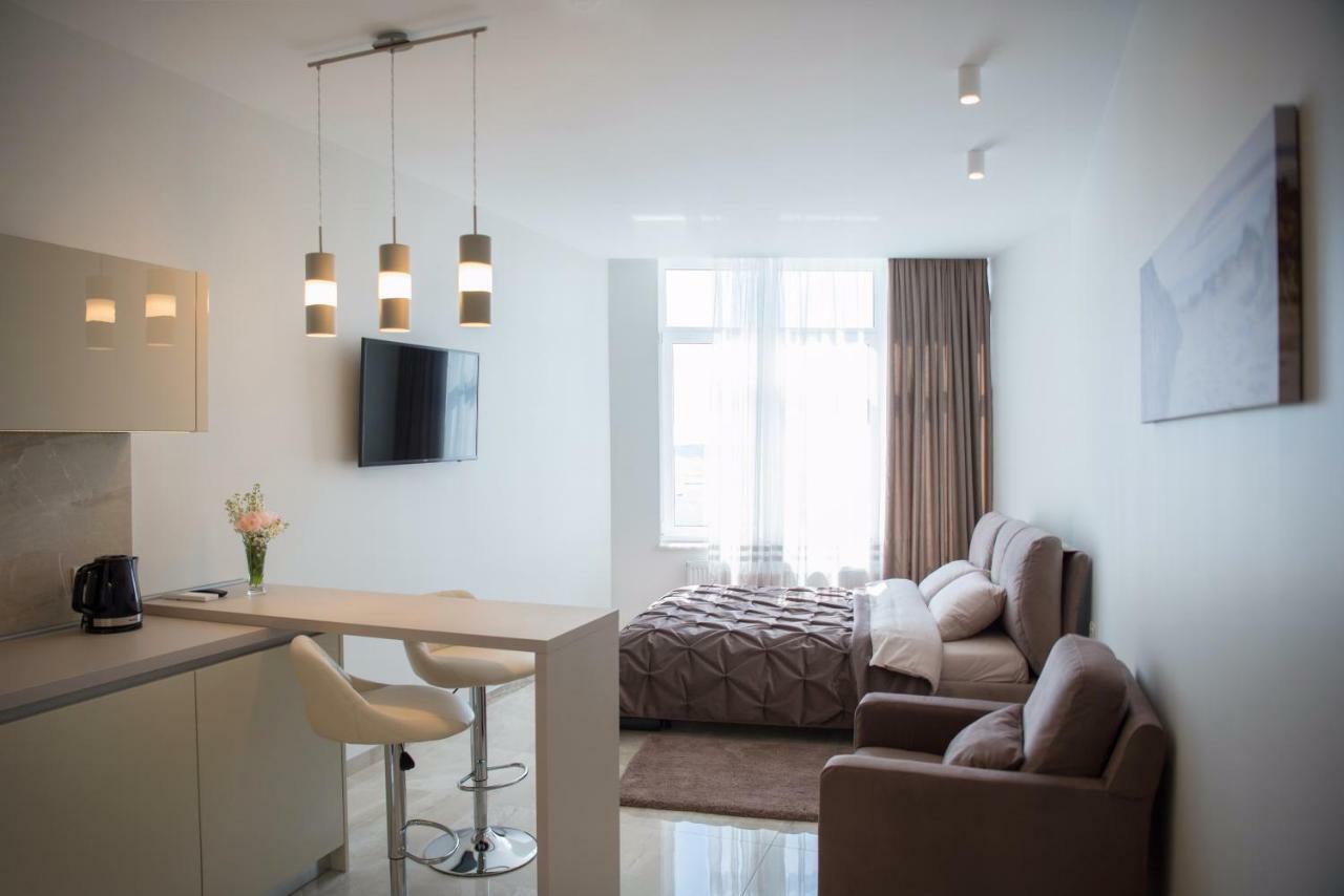 Sea Star Apartments โอเดสซา ภายนอก รูปภาพ