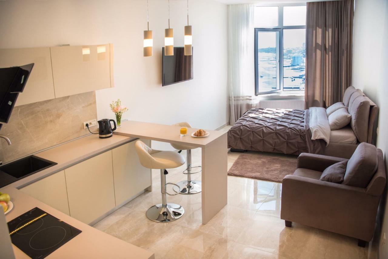 Sea Star Apartments โอเดสซา ภายนอก รูปภาพ