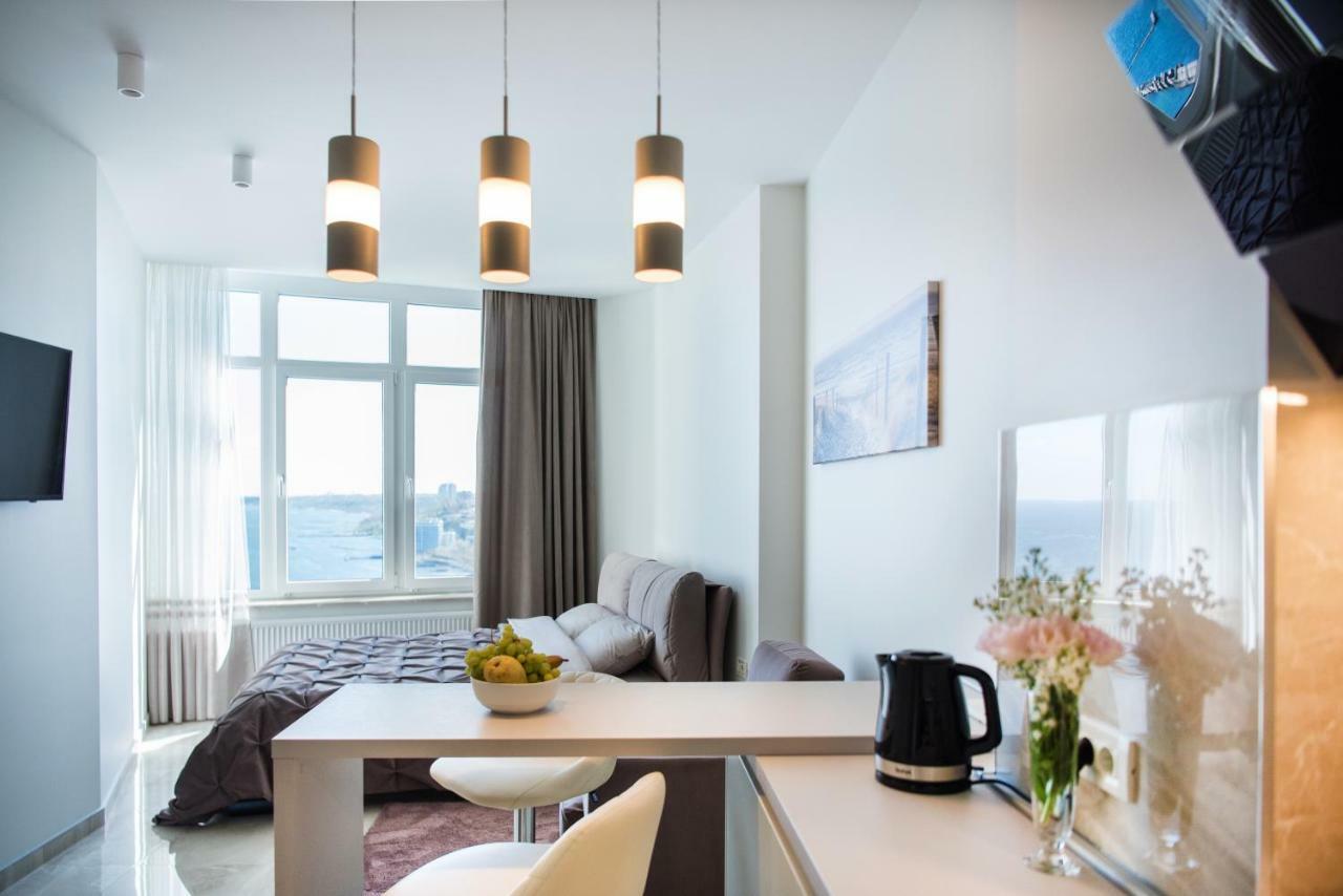 Sea Star Apartments โอเดสซา ภายนอก รูปภาพ