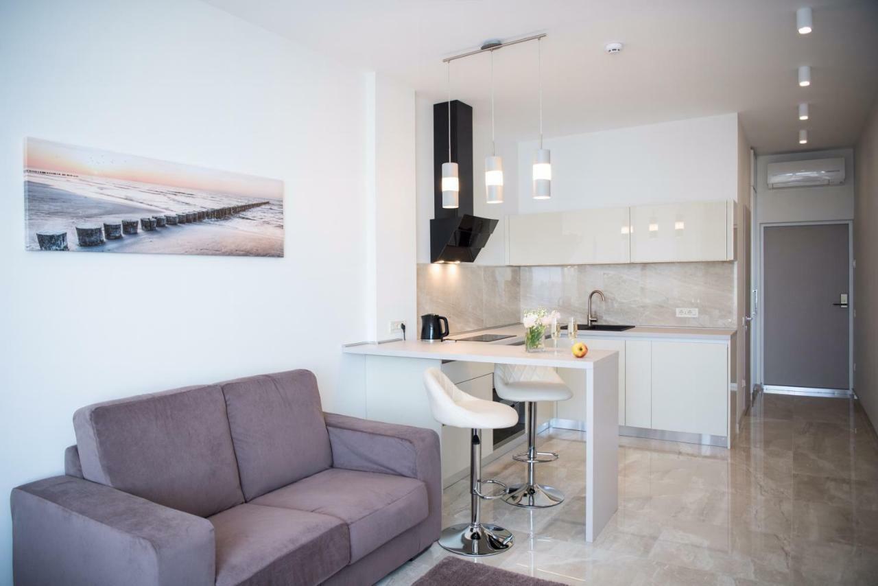 Sea Star Apartments โอเดสซา ภายนอก รูปภาพ